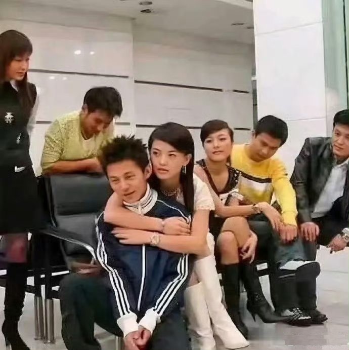 李湘年轻时的颜值挺好的！