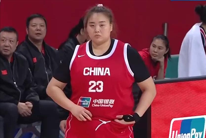 有喜有忧！中国女篮再胜巴西队，只有4名球员得分上双。中国女篮本场更多在调