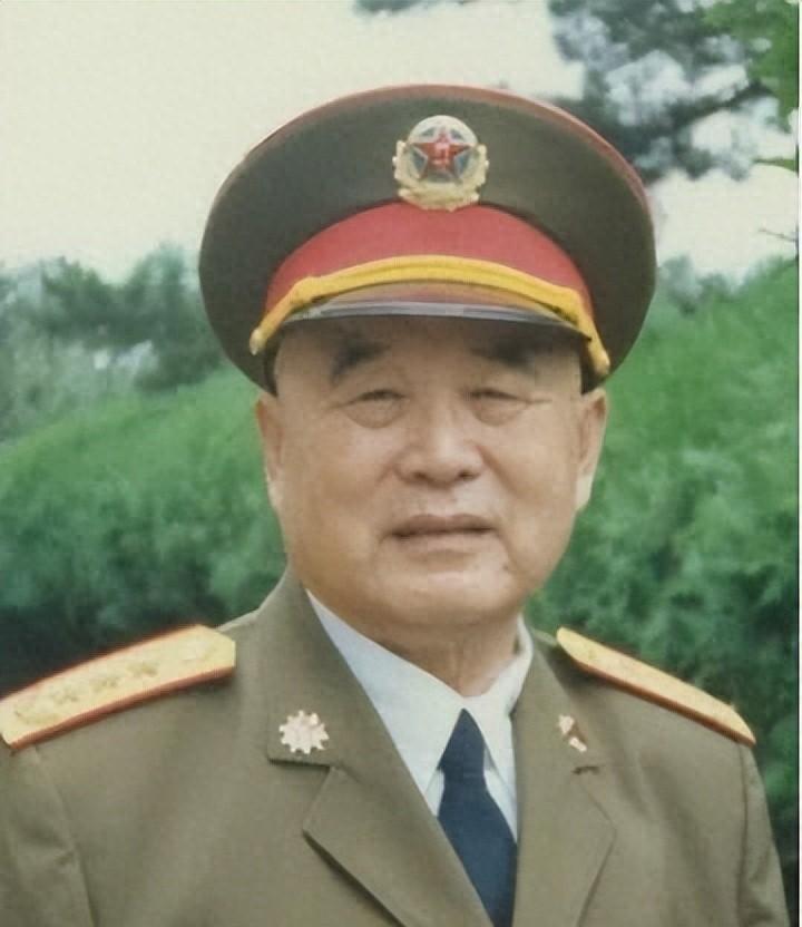 79年对越反击战，李德生长子在敌军阵地指示炮兵部队：向我开炮！1979年2月2