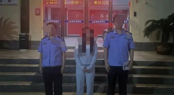 家人们！在山西运城河津市东关村，看似平平无奇的出租屋，竟然藏着惊天秘密！都说