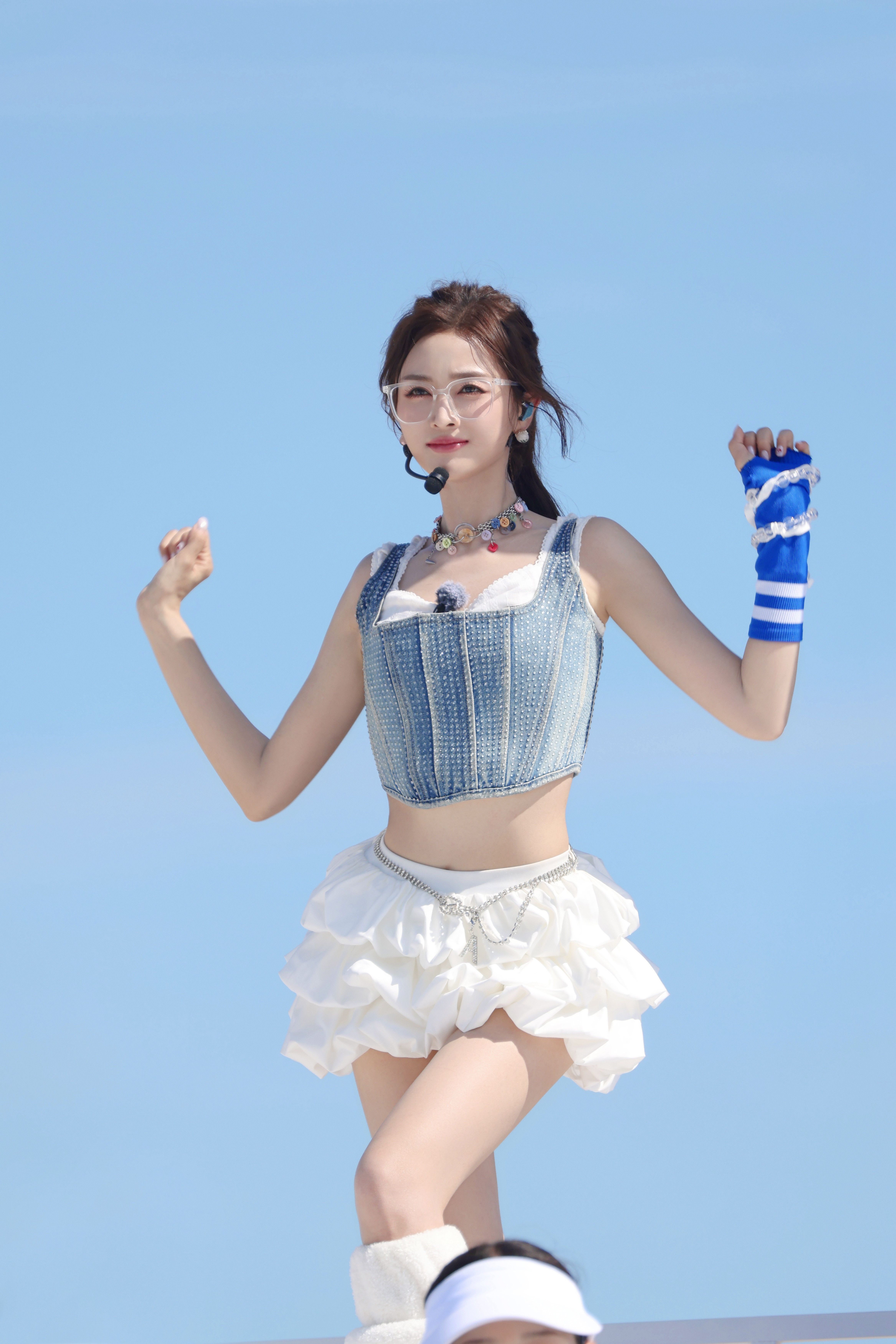 吴宣仪乘风2025堆堆袜太显得腿美了🦋​​​