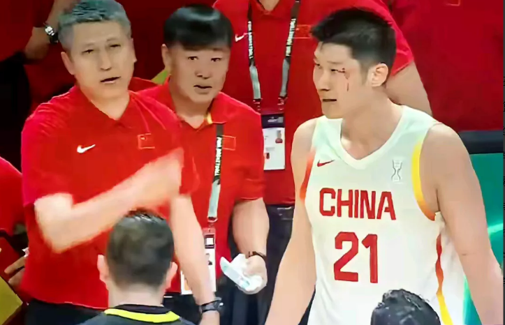 相信很多球迷都看了昨晚亚洲杯中韩大战，经过四节激烈对决，中国男篮击败老对手韩国队