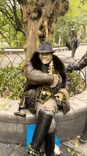 看到这位大爷的举动，我终于理解了王石………