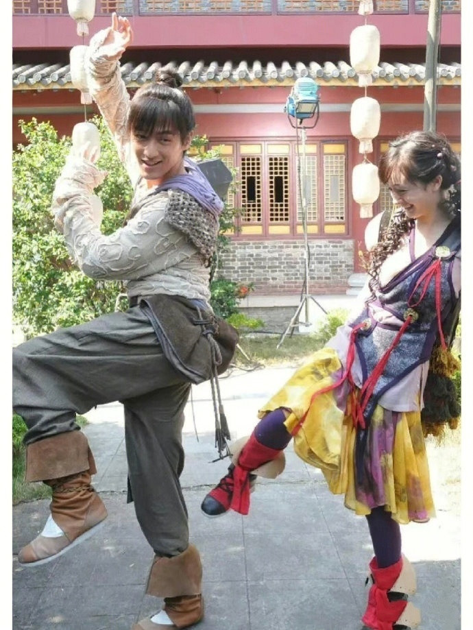 当年的《仙剑3》这么丑的衣服，却没有一点违和感……