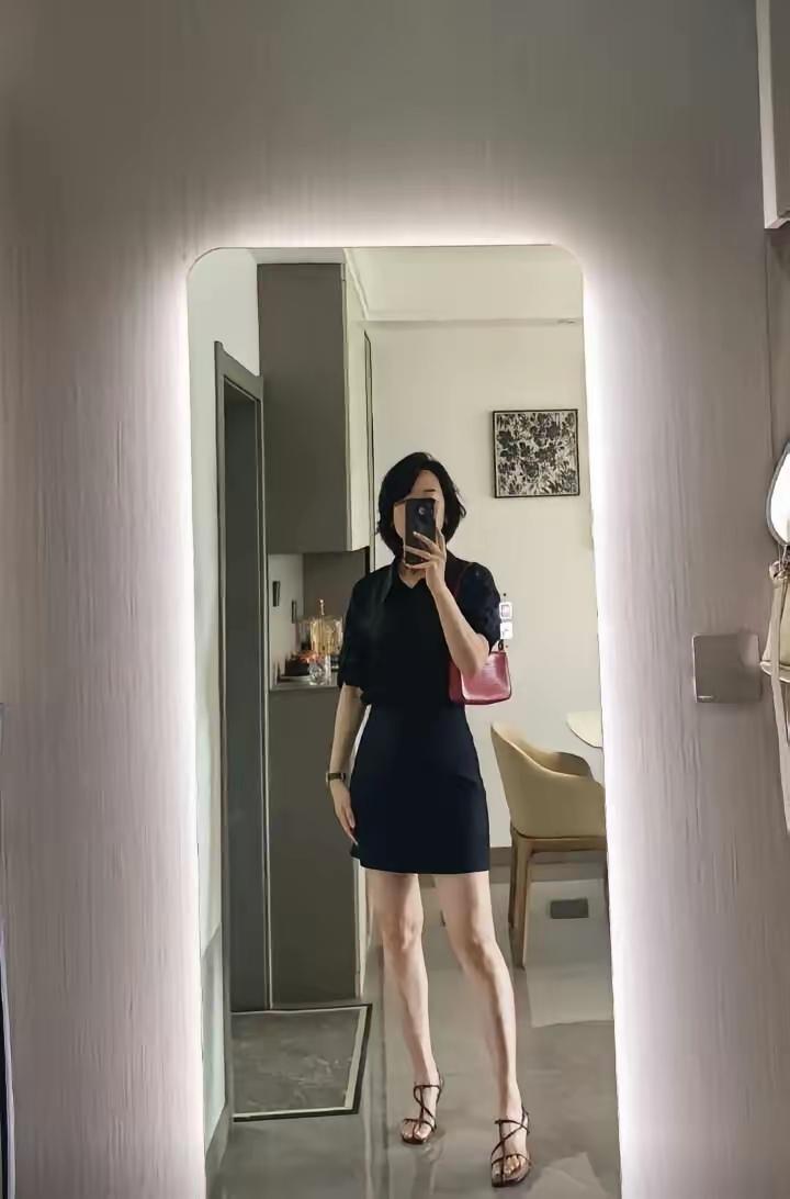这一身黑，就是好看