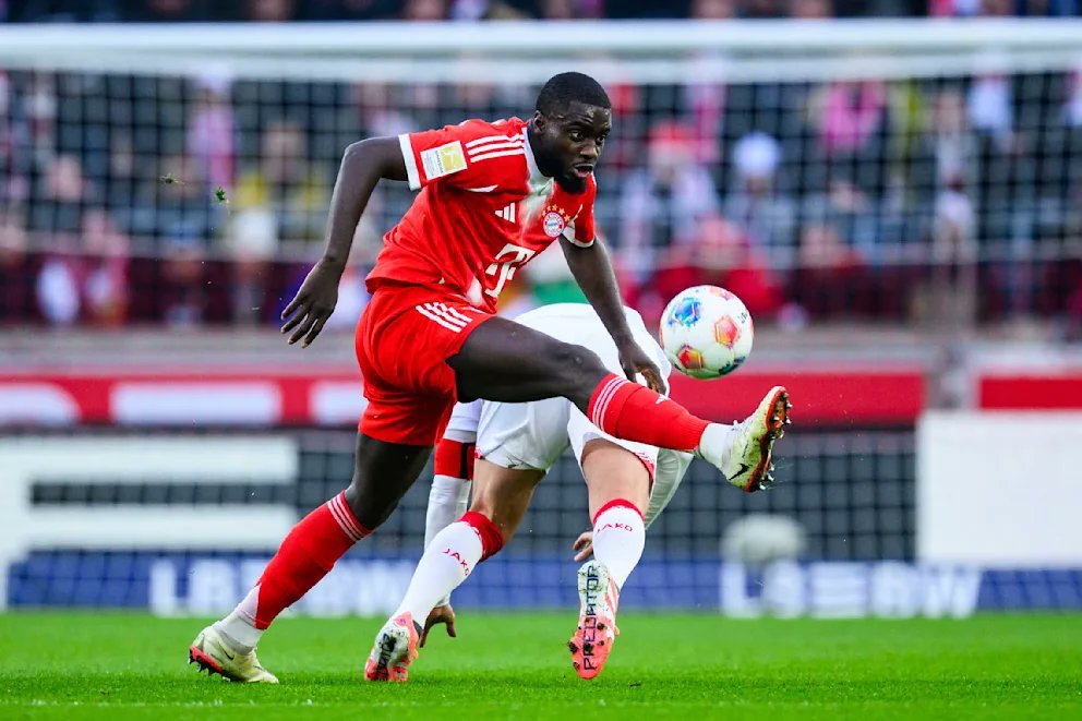 拜仁慕尼黑和乌帕梅卡诺之间既没有达成协议，也没有取得任何突破。目前双方没有进行任