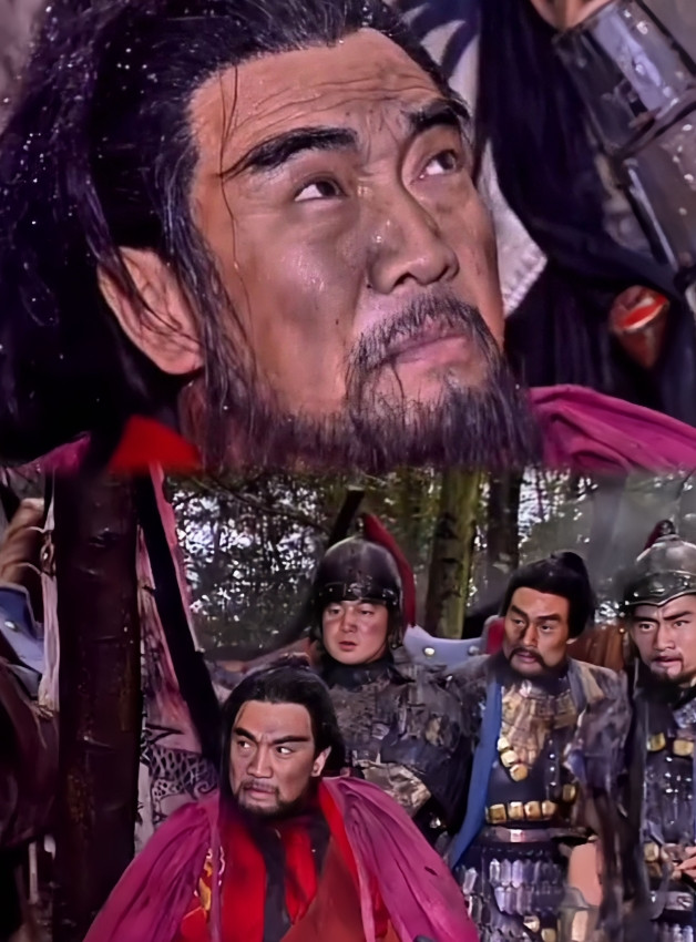 长大后才发现，曹操才是真英雄！赤壁战败后先安慰跟随在自己身边的人，诸位辛苦了