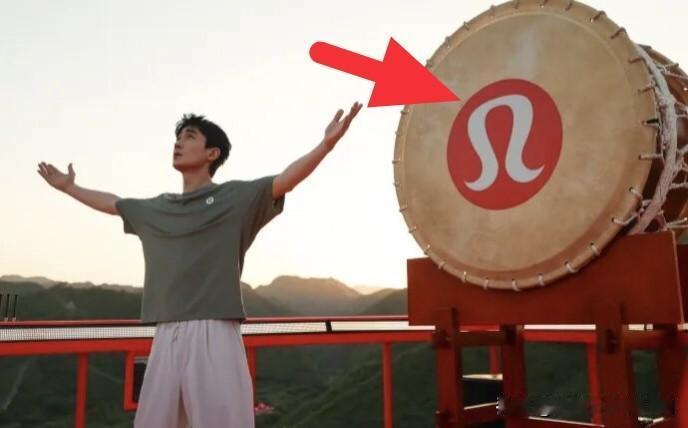 朱一龙这车翻的不冤！不应该只是发个声明、道个歉草草了事。作为一个艺人、公众