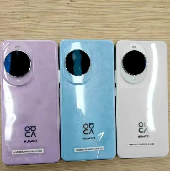 华为来硬的！看看取消“技术分享后”友商旗舰的处境多尴尬：取消了双扬声器、超广