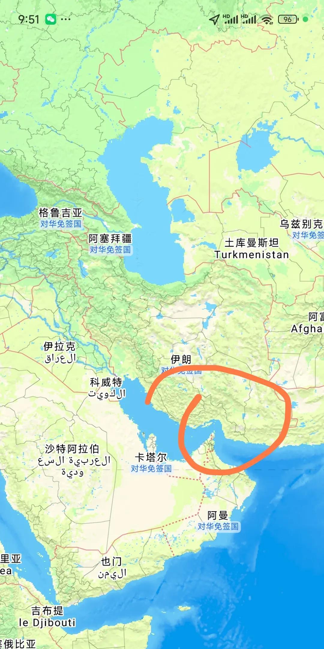 伊朗封锁霍尔木兹海峡对美国啥影响没有，美国现在是石油出口国，石油产量位居世界首位