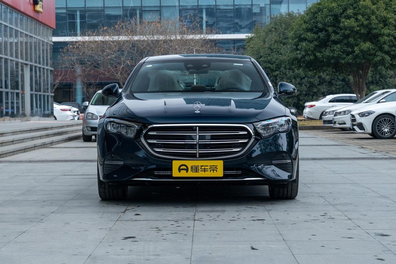 奔驰E级价格“大跳水”！最大降幅达15万，能抄底了吗？【来自懂车帝车友圈】