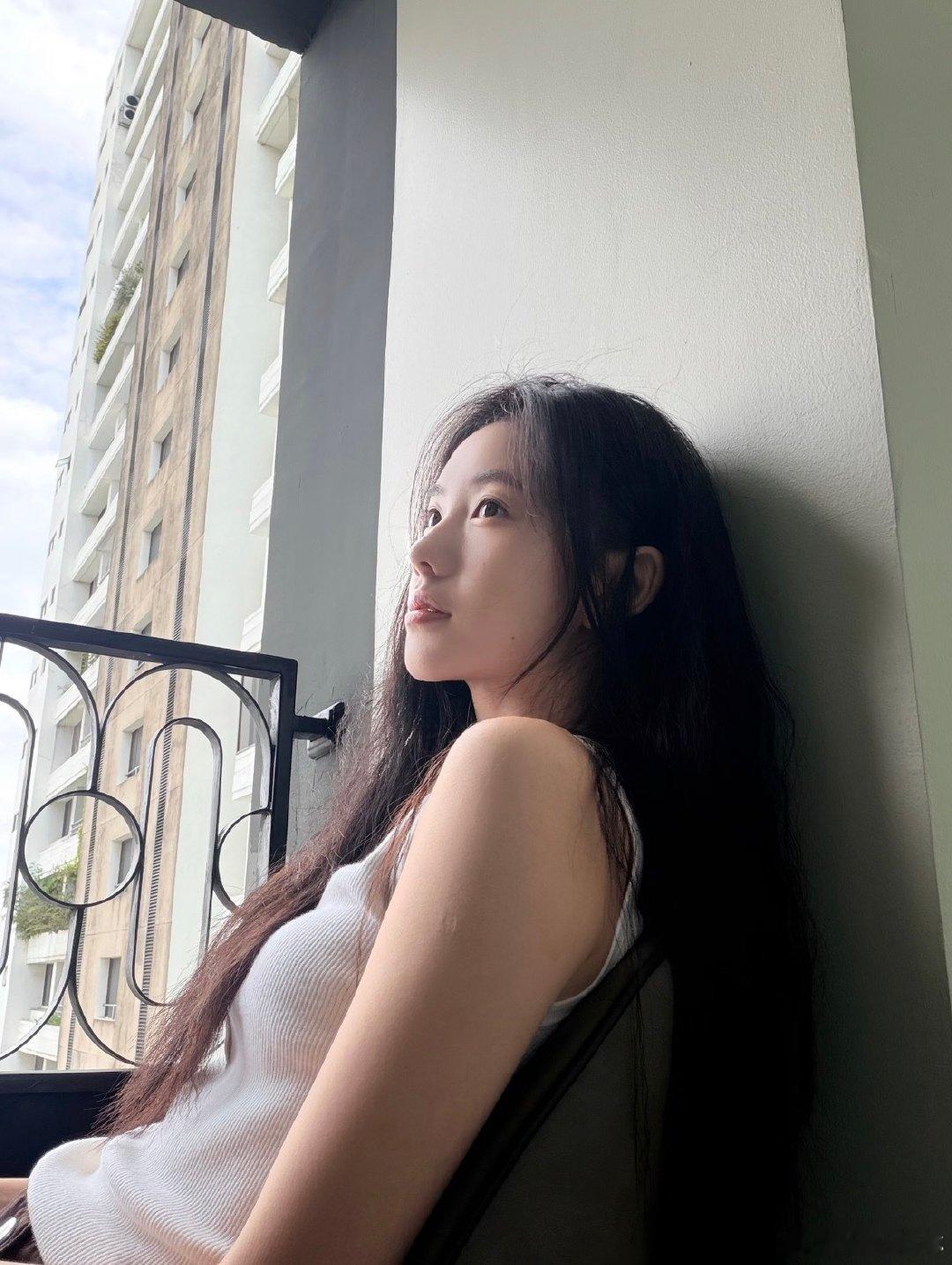 #刘浩存#听我说你……​
