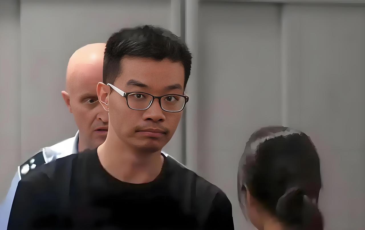 祖国强大了，不再让“孟晚舟”事件再次发生，应该值得庆祝。被意大利扣留的我国I