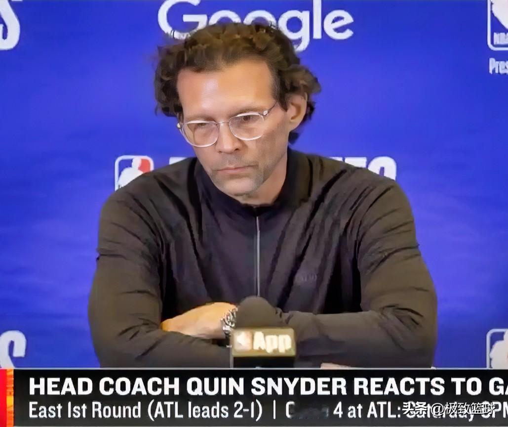 老鹰主帅斯奈德G3赛后点名表扬库明加！老鹰1分险胜尼克斯这场球，最大的功臣真