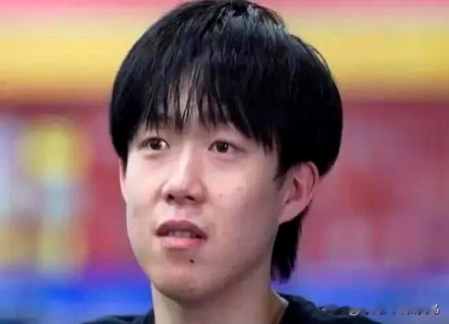 这个被莎莎带着打的男人今天让我破防了不是因为他情商有多高，而是因为他说出