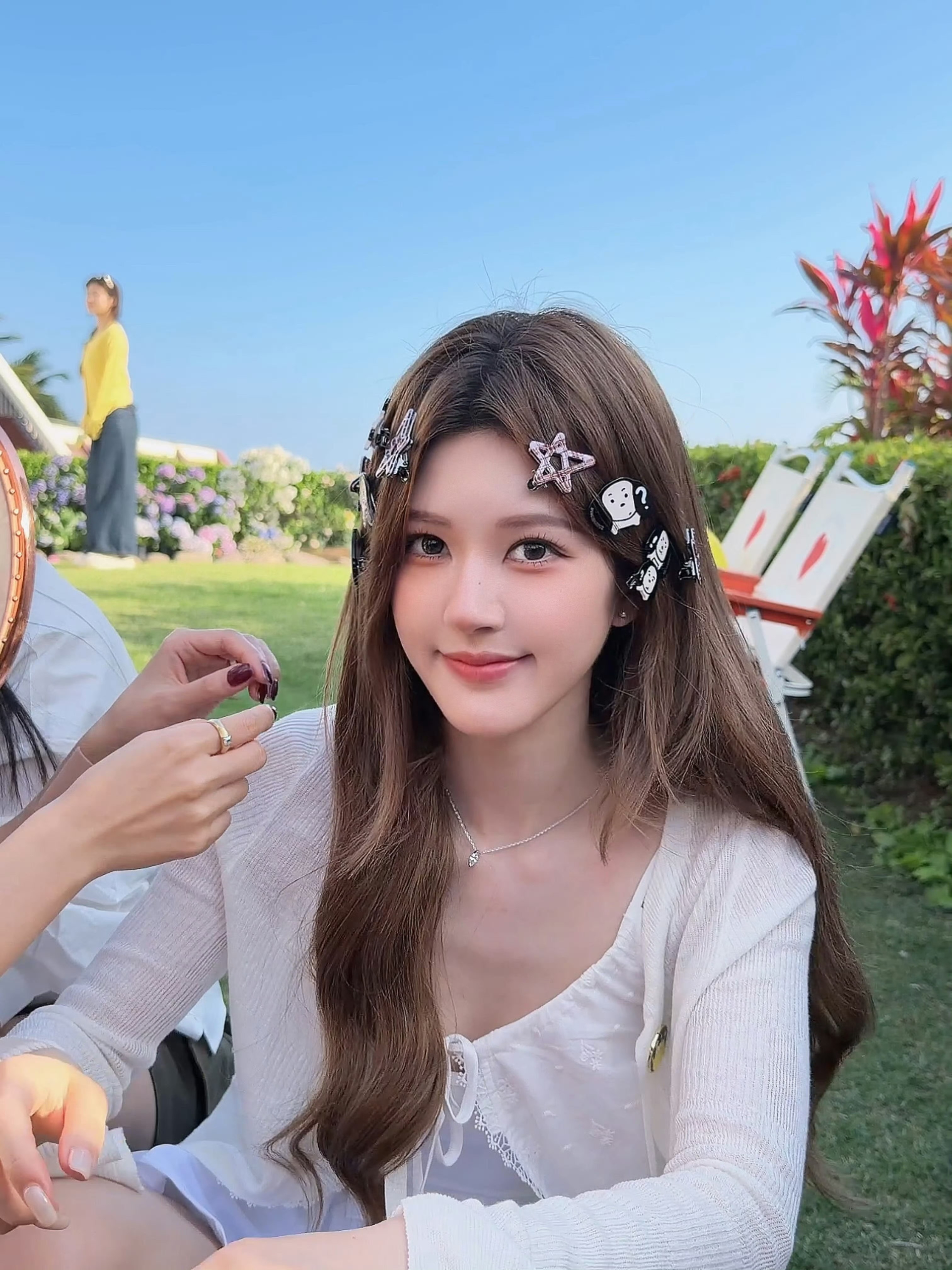 想把这个小露当洋娃娃来咕