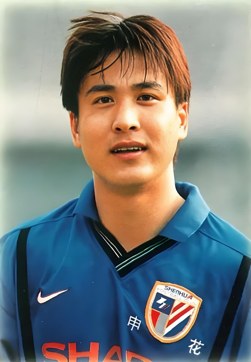 祁宏：我的许多队友都成了申城里的“有车族”，我回家后也跟爸爸妈妈提起过这件事，爸