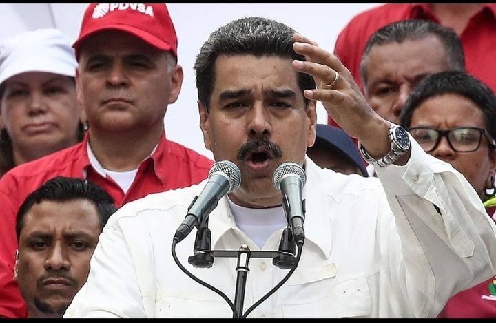 美国为啥迟迟不动手？特朗普今天和马杜罗通了话，他向马杜罗发出了最后通