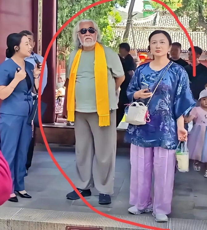 张纪中的妻子给所有女人上了一节课！别轻易嫁大20岁男人