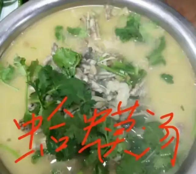 女子给自己饭店拍美食视频竟成“违法广告”，被罚45万天价处罚山东临沂，一位黄女