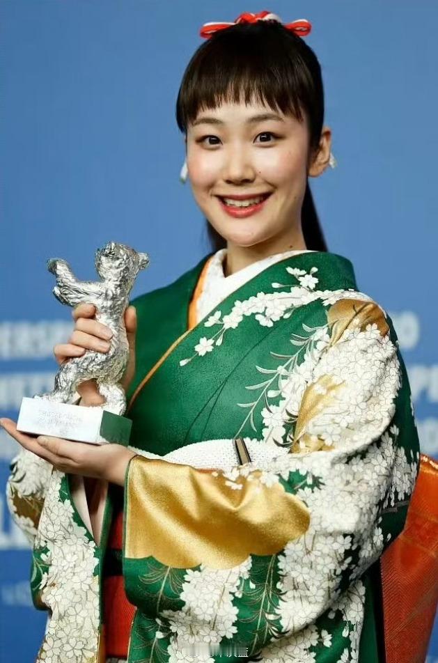 借这次东京电影节的风波，也刚好纠正和科普一下（虽然其实很多影迷都知道，但发现还是