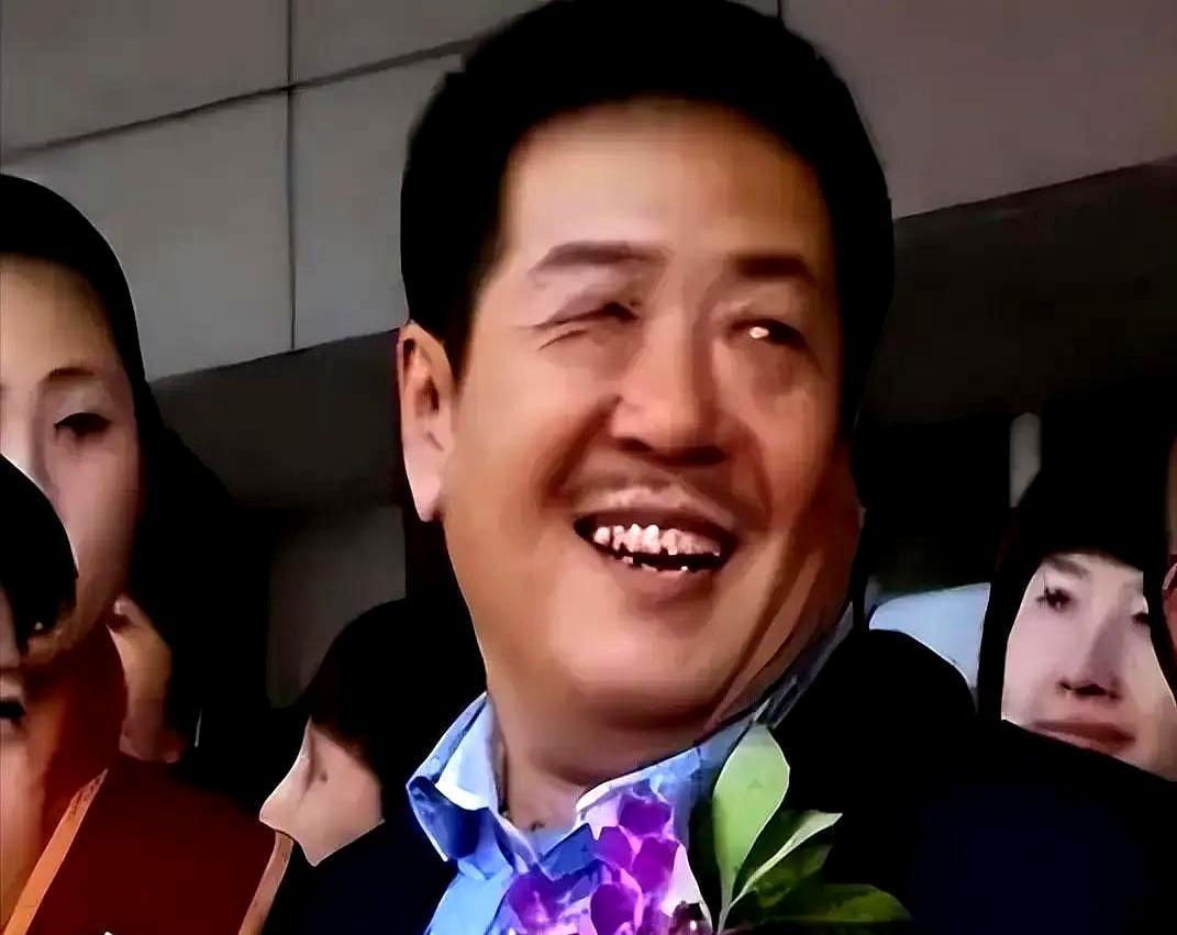 有些人的散场，不是因为恨，而是因为彼此的任务已经完成。一个转身去了90后的世界