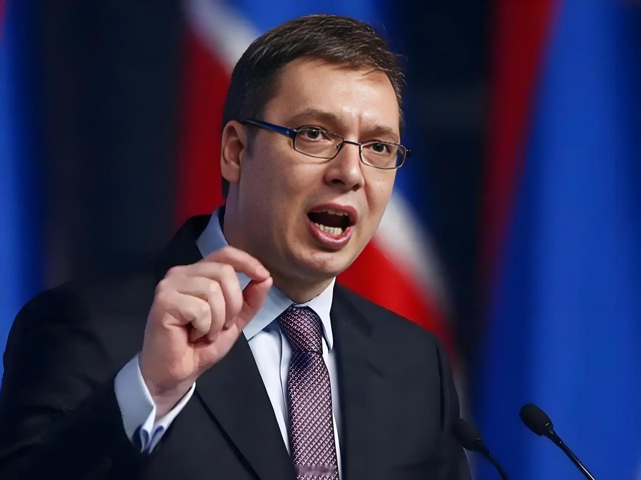 塞尔维亚骑墙比印度还厉害，印度最多也就倒卖下俄罗斯的石油，塞尔维亚却是直接为乌克