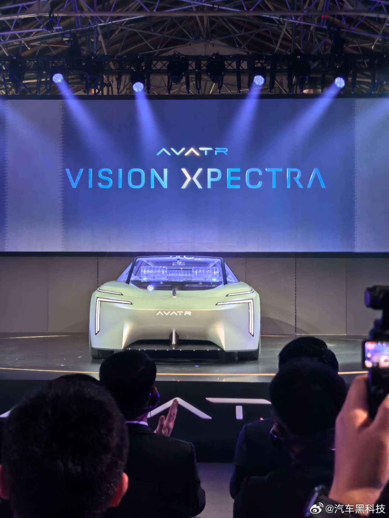 阿维塔概念车亮相在IAA2025慕尼黑车展前夕，阿维塔概念车VISIO