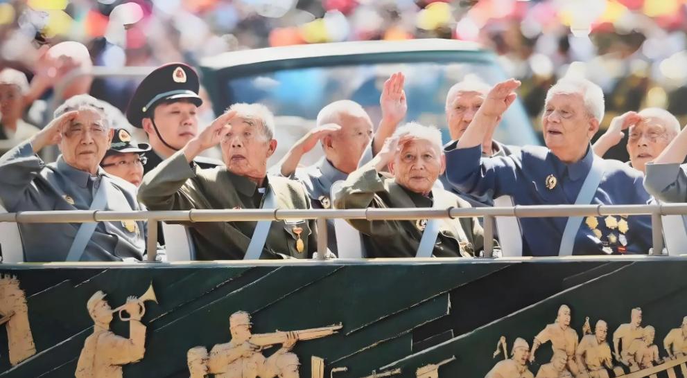 “九三阅兵即将举行，可令人意外的是，国务院官宣了一个前所未有的消息，不是说装备，