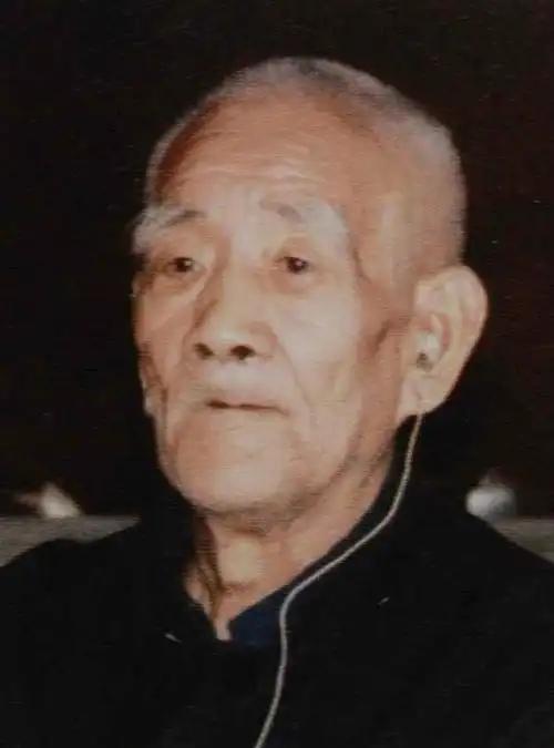 1949年，国军中将刘希程率部在灵宝起义，他的手下李子奎竟密谋哗变，想要杀掉刘希