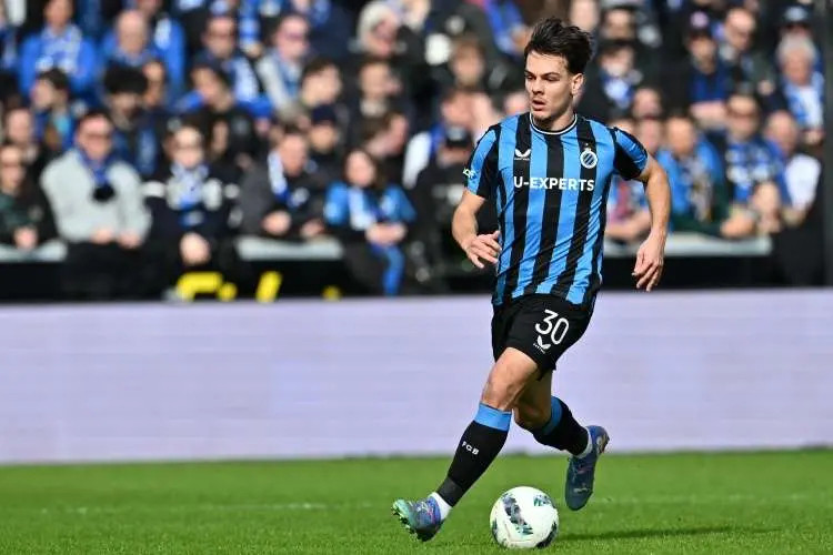 米兰体育报消息称，国米出售斯坦科维奇的合同中包含回购条款，明夏回购价格2300万