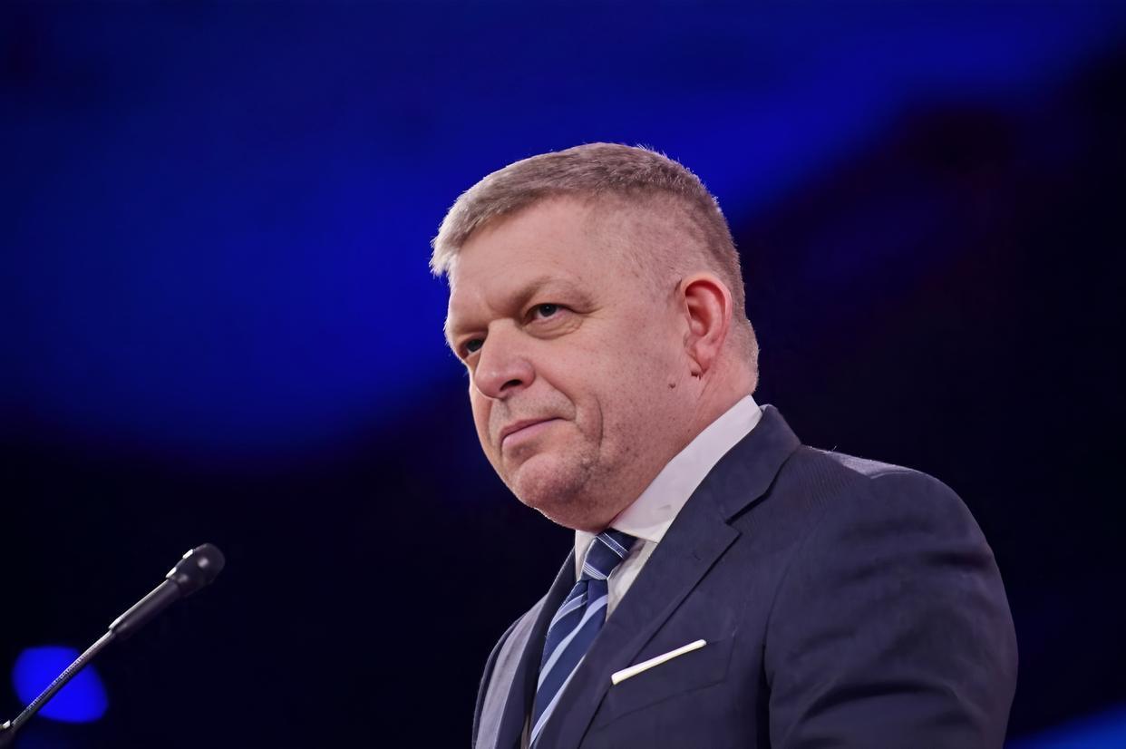 欧洲觉醒？一针见血揭穿真相，泽连斯基时代危机正式降临。欧洲援乌共识正加速