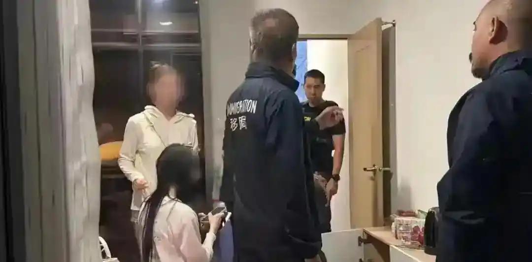 3名中国女子被高薪骗去泰国囚困遭轮番性侵后续：最新画面曝光，女子膝盖全是伤，4名歹徒姓名被披露！​