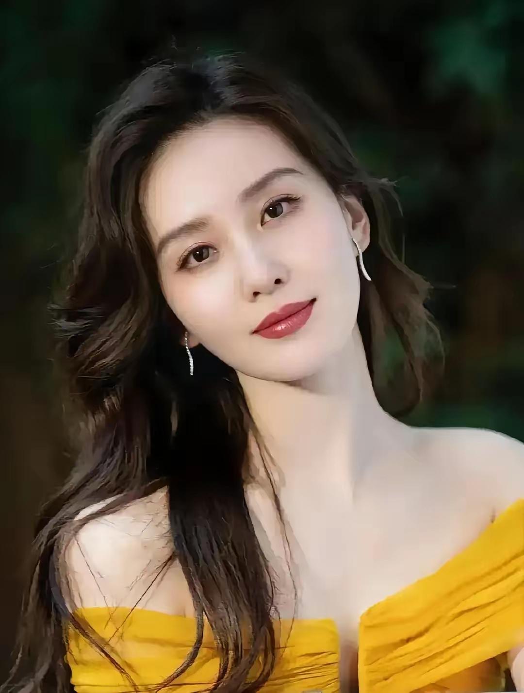 不混片场混资本圈！刘诗诗的搞钱思路，比剧本还精彩一年只拍一部《一念关山》，