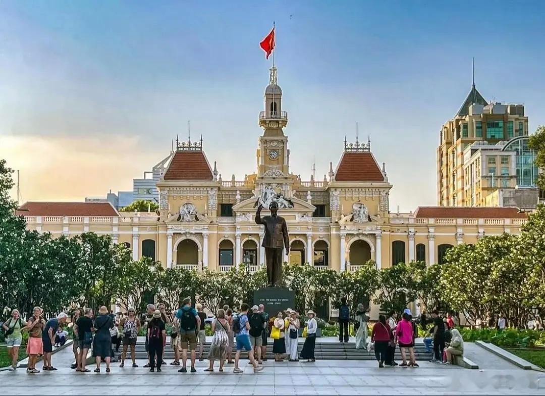这是一个利好中国的好消息！2025年7月19日，三名越南前国家领导人阮春福、王庭