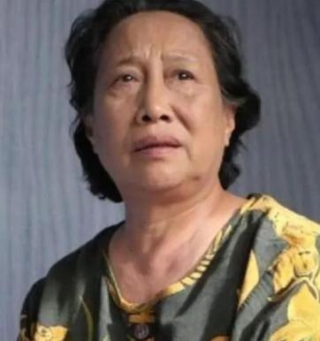 1980年，演员孙桂田花2.6万在北京故宫旁买了一个四合院，后来她又陆陆