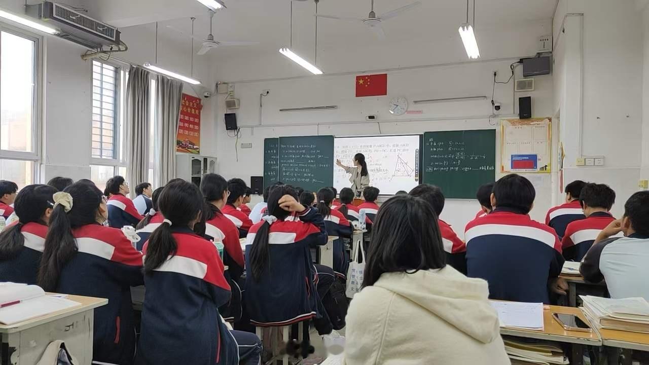 到了高中，你会发现：中考成绩在600分以下的孩子到了高中，成绩总是不好提升的原因