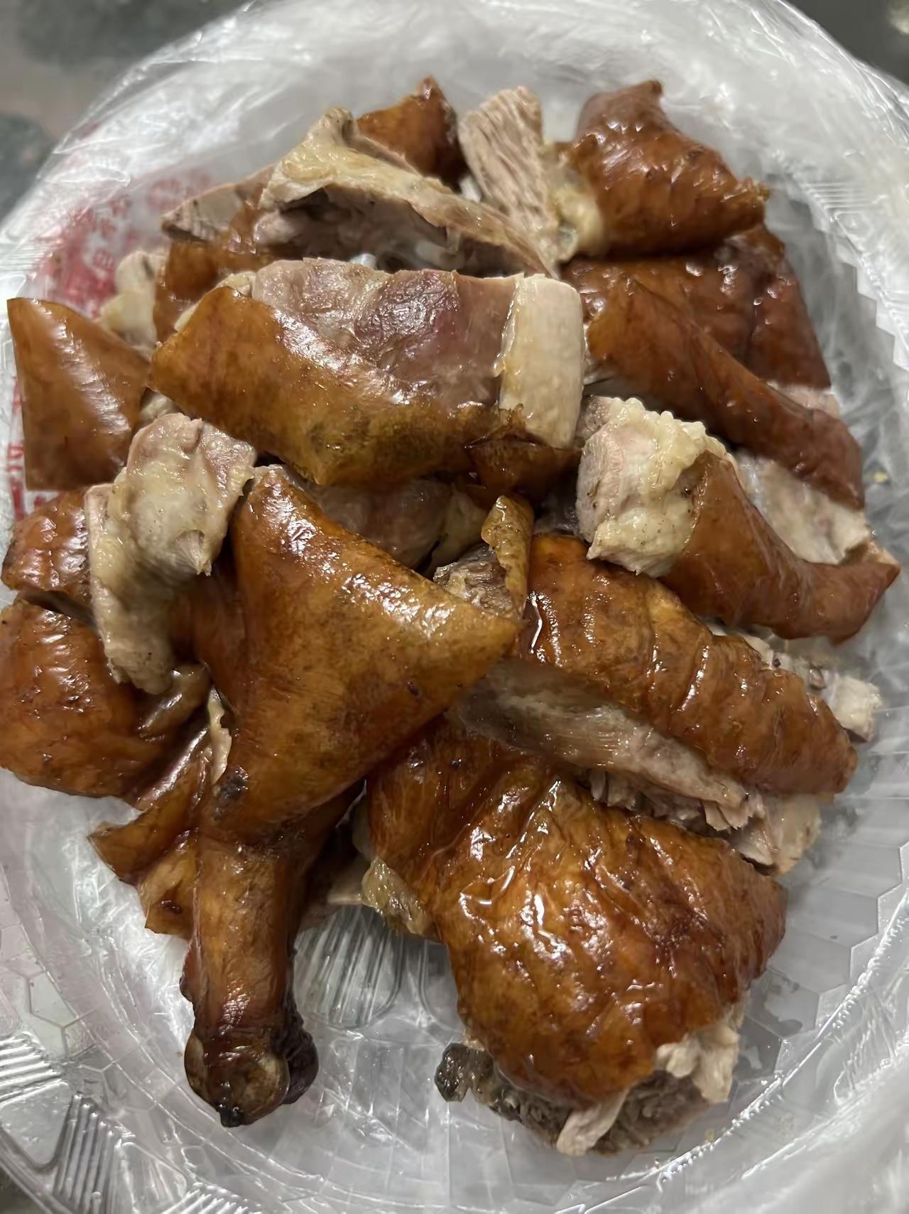 这个鸭子看着很美哦！