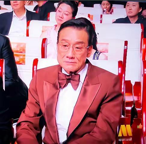 读懂梁家辉的沉重：奖杯有输赢，风骨无高下看完百花奖的投票结果，很多人读懂了