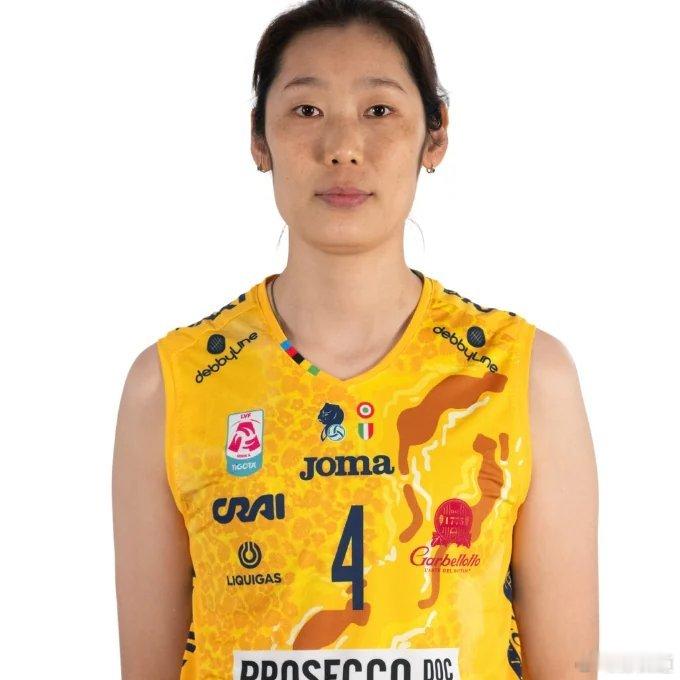 朱婷国际排坛动态朱婷继续留在科内利亚诺仍有希望，未来是走是留一切皆有可能📌