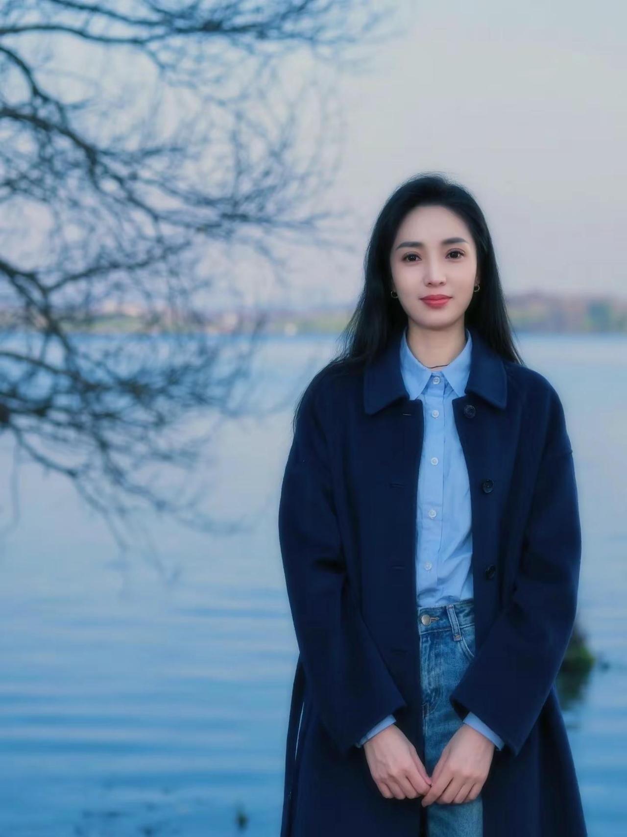 最好的时光在路上，一路向阳。旅行是对平淡生活的一次越狱。