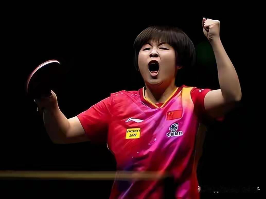 混团世界杯看着不过瘾！混团世界杯运用新规则，谁先得8分就是胜利者。如果双方势均力