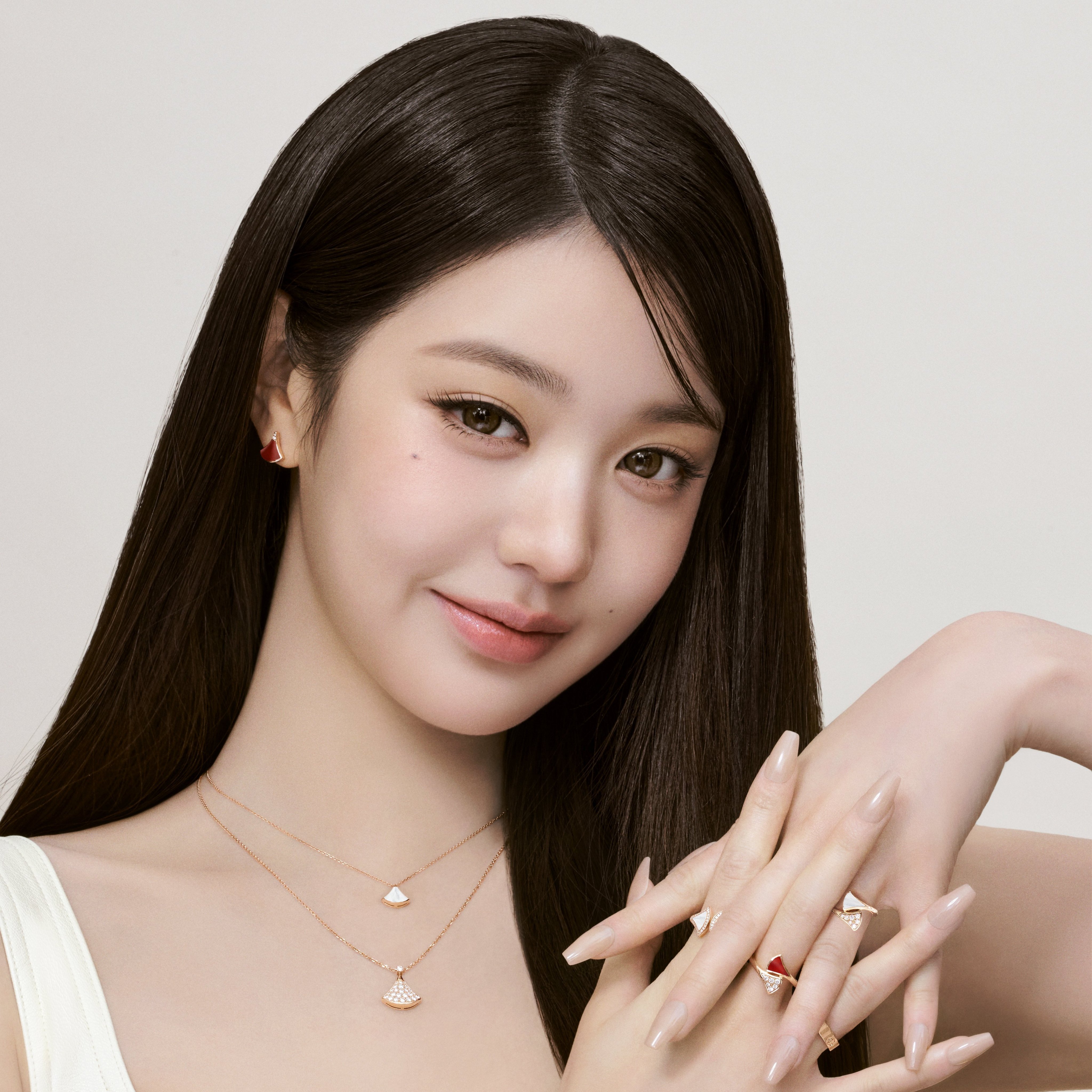 宝格丽张元英张元英宝格丽全新品牌大使​​​