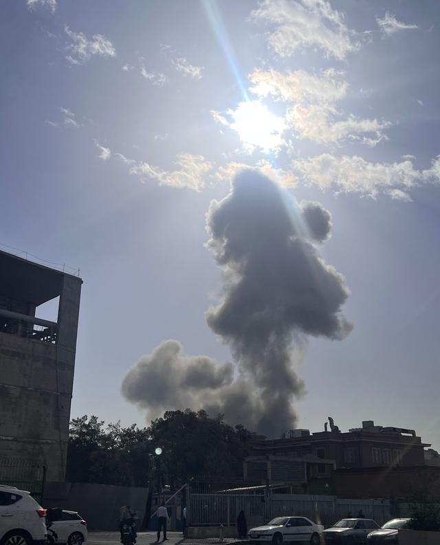 朝鲜有一套活下来的逻辑：美国惹我，我打韩国——伊朗现在面对的局面，和当年朝鲜的处