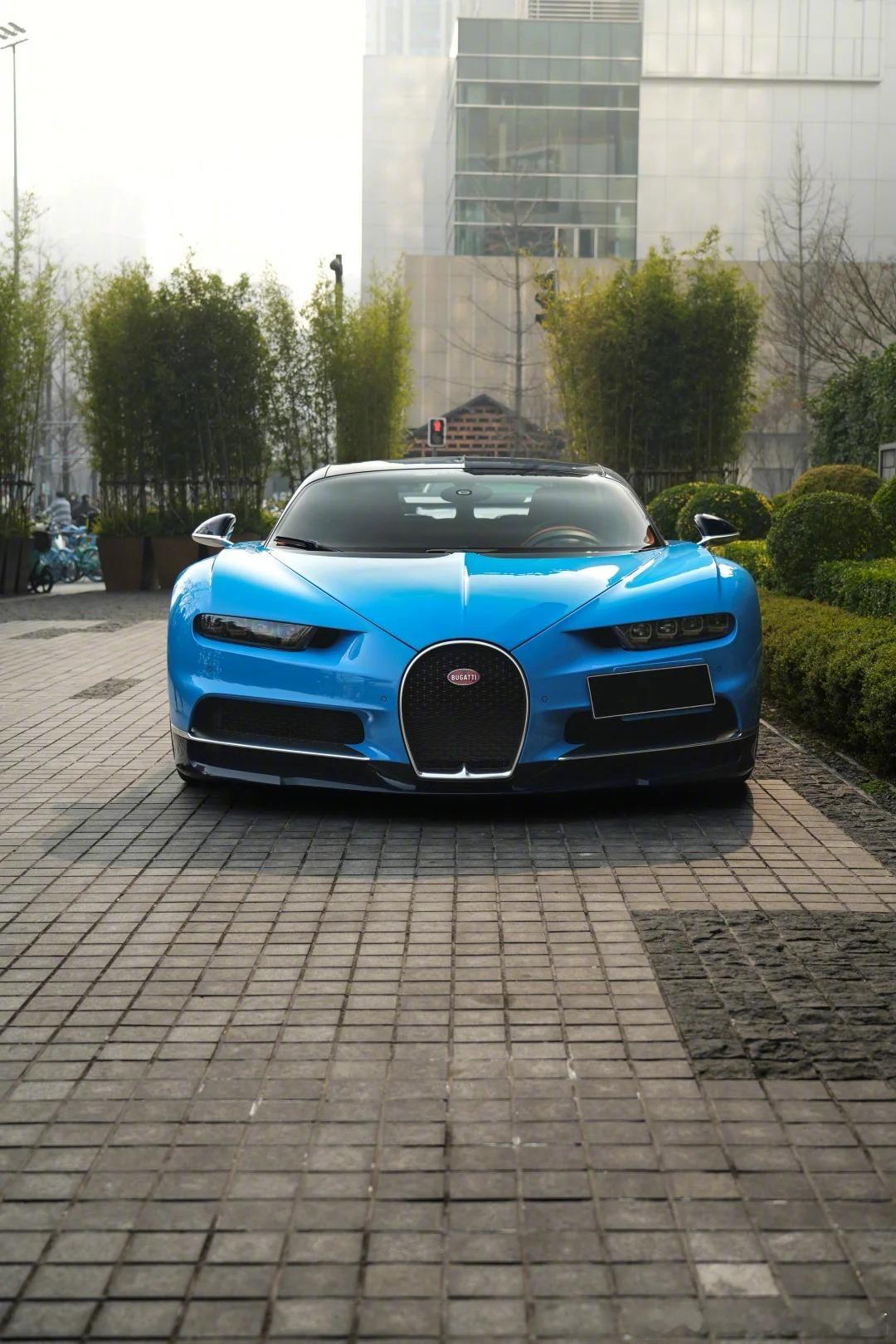 就这个肥龙爽，永远亮眼，永远拉风