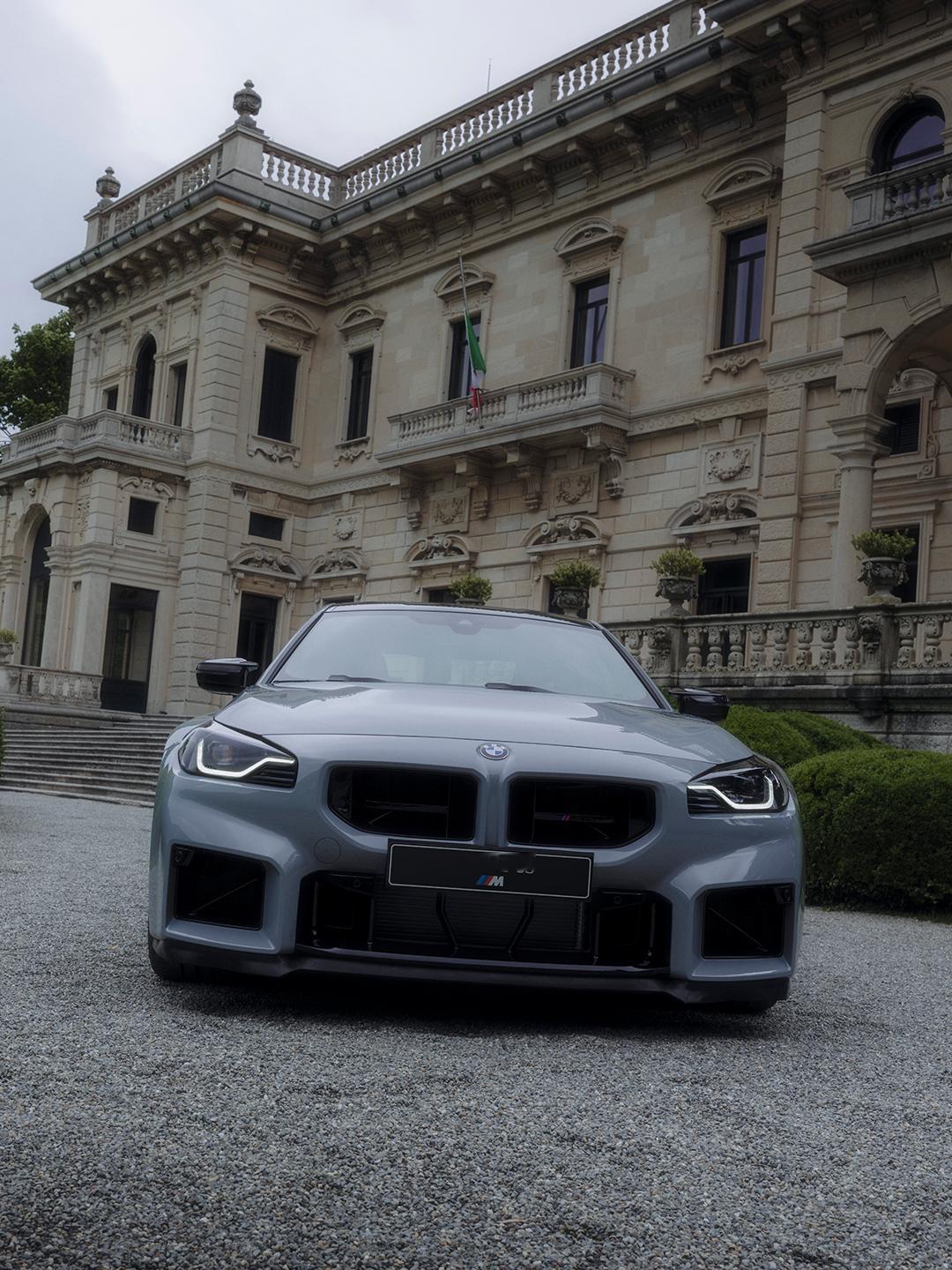 为庆祝BMWM53周年，宝马M2CS（G87）亮相意大利埃斯特庄园古董车