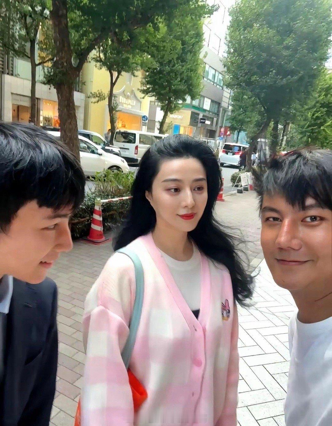 范冰冰许久不见，依然漂亮，状态好好​​​