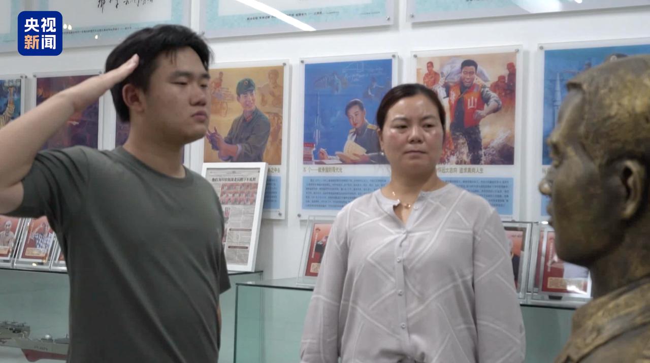 “爸爸牺牲10年，妈妈瞒了10年”后续来了！“爸爸，我考上军校了，一定传承您保