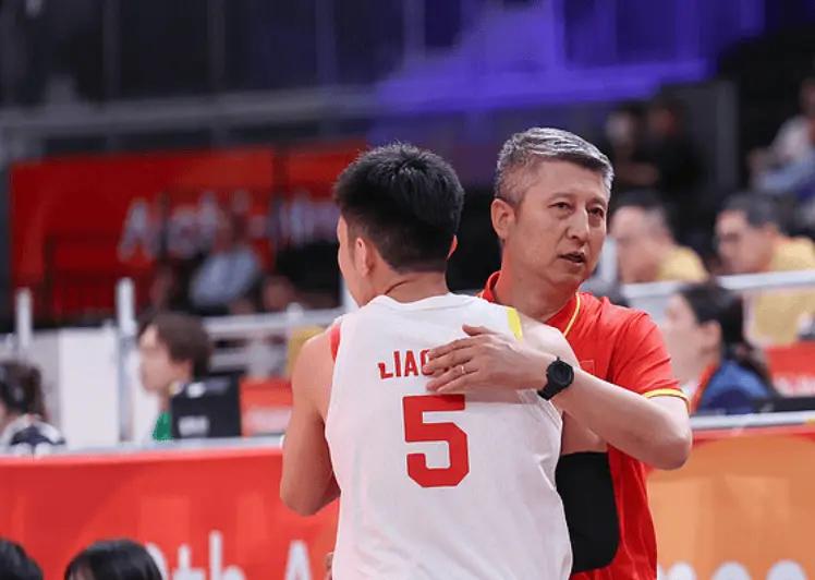 中国男篮大胜菲律宾，第一功臣不是王俊杰胡明轩，棒子也服了中国男篮亚运会小组赛