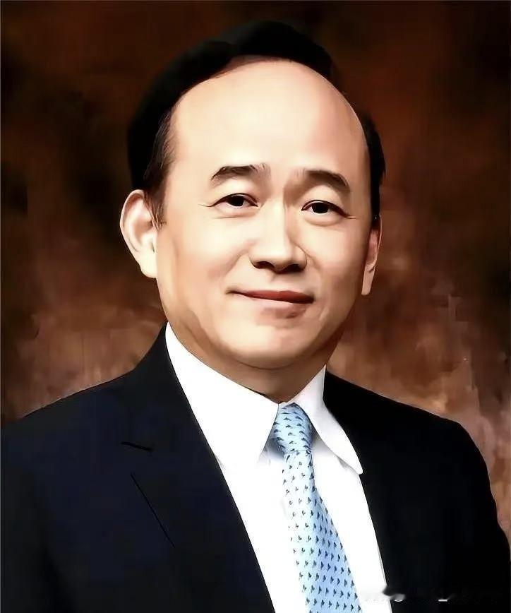 我家厨房，居然被一个牌子全包了！花生油用胡姬花，橄榄油选欧丽薇兰，面粉是香满